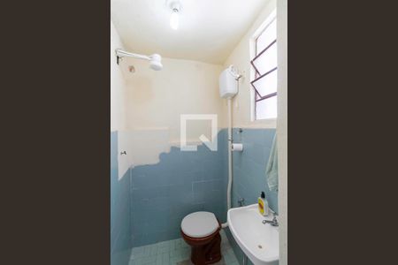 Casa à venda com 203m², 2 quartos e 4 vagasEdícula 2 - Banheiro 