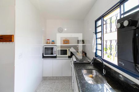 Casa à venda com 203m², 2 quartos e 4 vagasCozinha