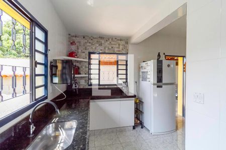 Casa à venda com 203m², 2 quartos e 4 vagasCozinha