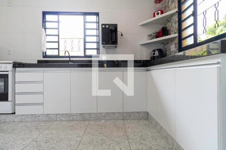Casa à venda com 203m², 2 quartos e 4 vagasCozinha