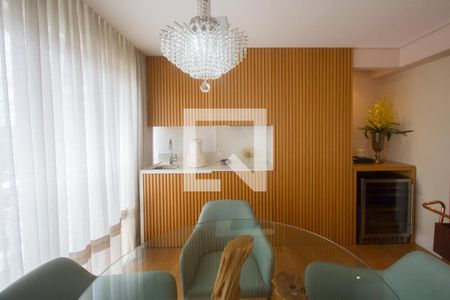 Sala de apartamento para alugar com 2 quartos, 85m² em Santo Amaro, São Paulo