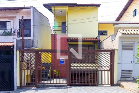 Casa para alugar com 264m², 3 quartos e 6 vagasFachada