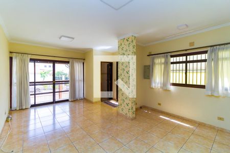 Sala de casa para alugar com 3 quartos, 264m² em Sítio da Figueira, São Paulo