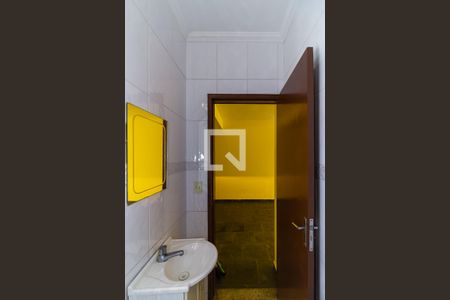 Casa para alugar com 264m², 3 quartos e 6 vagasBanheiro 4