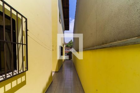 Casa para alugar com 264m², 3 quartos e 6 vagasCorredor Externo