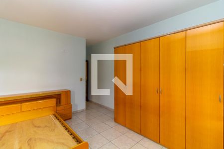 Casa para alugar com 264m², 3 quartos e 6 vagasQuarto 2 - Suíte 1