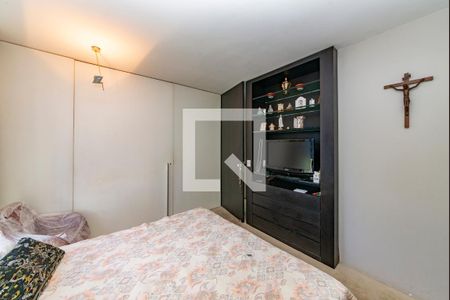 Apartamento à venda com 176m², 3 quartos e 3 vagas Apartamento à venda com 176m², 3 quartos e 3 vagasSuíte