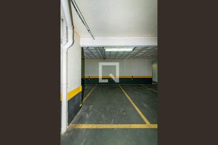 Apartamento à venda com 176m², 3 quartos e 3 vagas Apartamento à venda com 176m², 3 quartos e 3 vagasGaragem