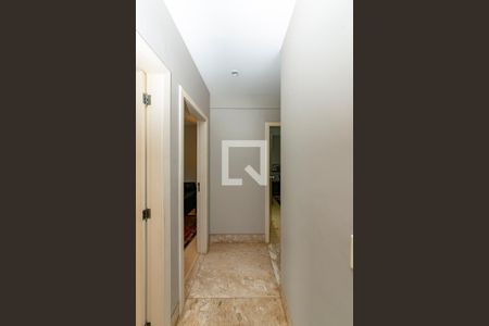 Apartamento à venda com 176m², 3 quartos e 3 vagas Apartamento à venda com 176m², 3 quartos e 3 vagasCorredor