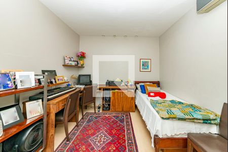 Apartamento à venda com 176m², 3 quartos e 3 vagas Apartamento à venda com 176m², 3 quartos e 3 vagasQuarto 3