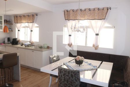 Casa à venda com 187m², 3 quartos e 5 vagasSala de Jantar