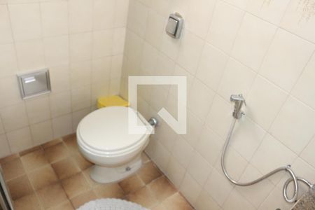 Casa à venda com 187m², 3 quartos e 5 vagasBanheiro 1