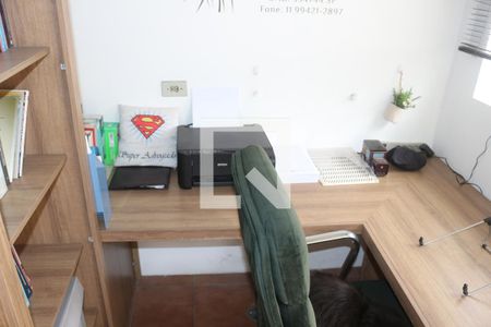 Casa à venda com 187m², 3 quartos e 5 vagasEscritório