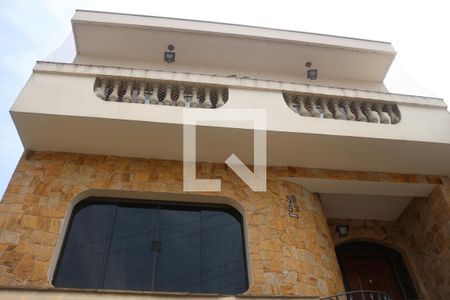 Casa à venda com 187m², 3 quartos e 5 vagasFachada