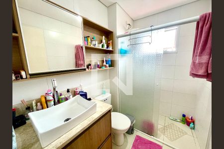 Apartamento à venda com 54m², 2 quartos e 1 vaga Apartamento à venda com 54m², 2 quartos e 1 vagaBanheiro