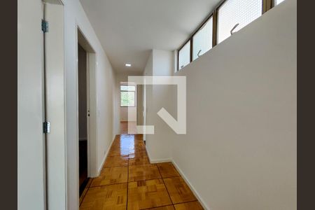 Corredor de apartamento à venda com 3 quartos, 127m² em Tijuca, Rio de Janeiro