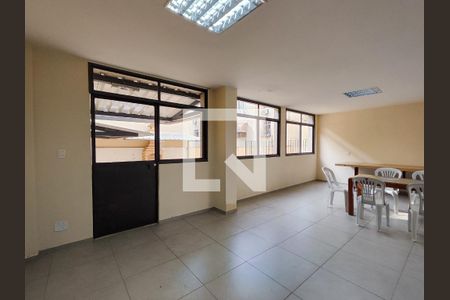 Apartamento à venda com 127m², 3 quartos e 2 vagas Apartamento à venda com 127m², 3 quartos e 2 vagasÁrea comum - Salão de festas