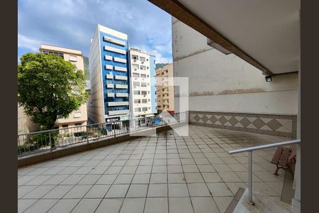 Apartamento à venda com 127m², 3 quartos e 2 vagas Apartamento à venda com 127m², 3 quartos e 2 vagasÁrea comum - Playground