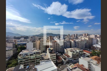 Apartamento à venda com 127m², 3 quartos e 2 vagas Apartamento à venda com 127m², 3 quartos e 2 vagasVista da Suíte