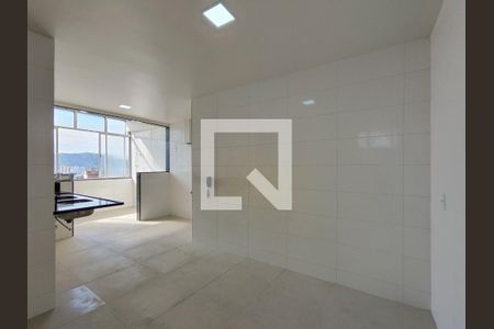 Apartamento à venda com 127m², 3 quartos e 2 vagas Apartamento à venda com 127m², 3 quartos e 2 vagasCozinha