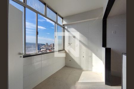 Apartamento à venda com 127m², 3 quartos e 2 vagas Apartamento à venda com 127m², 3 quartos e 2 vagasÁrea de Serviço