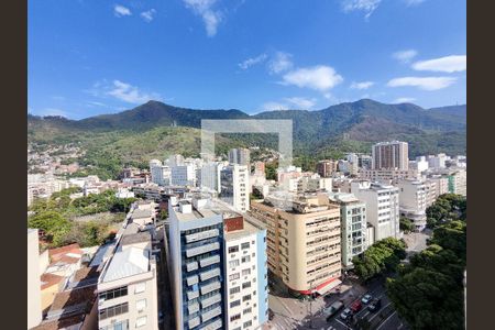 Apartamento à venda com 127m², 3 quartos e 2 vagas Apartamento à venda com 127m², 3 quartos e 2 vagasQuarto 1