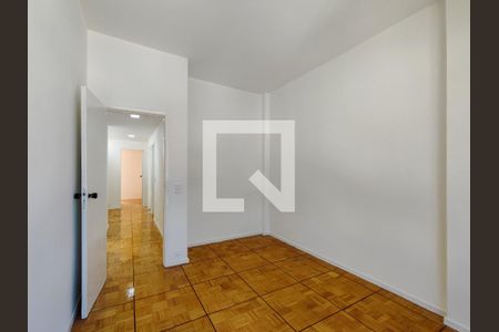 Apartamento à venda com 127m², 3 quartos e 2 vagas Apartamento à venda com 127m², 3 quartos e 2 vagasQuarto 1