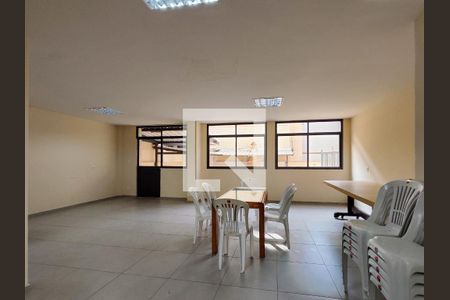 Apartamento à venda com 127m², 3 quartos e 2 vagas Apartamento à venda com 127m², 3 quartos e 2 vagasÁrea comum - Salão de festas