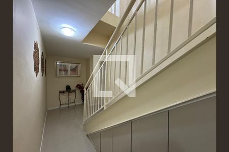Apartamento à venda com 165m², 3 quartos e 2 vagasCorredor