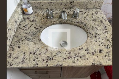 Apartamento à venda com 165m², 3 quartos e 2 vagasSuíte - Banheiro