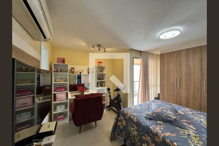 Suíte de apartamento à venda com 3 quartos, 165m² em Recreio dos Bandeirantes, Rio de Janeiro