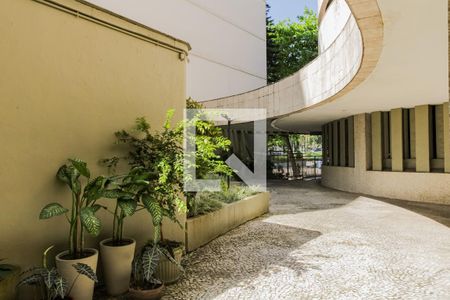 Apartamento à venda com 86m², 2 quartos e 1 vagaHall de entrada