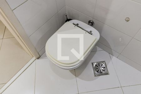 Apartamento à venda com 86m², 2 quartos e 1 vagaBanheiro Social