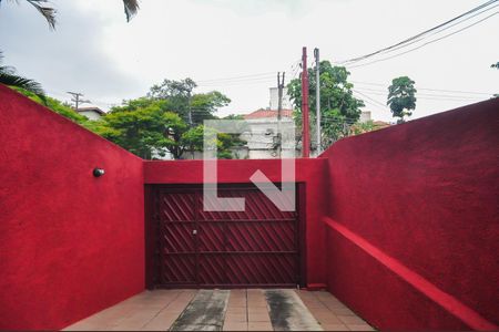 Casa à venda com 400m², 4 quartos e 3 vagas Casa à venda com 400m², 4 quartos e 3 vagasGaragem 2