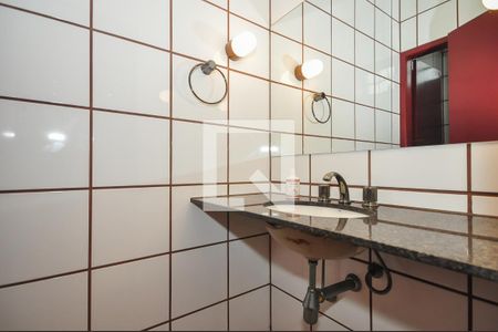 Lavabo 1 de casa à venda com 4 quartos, 400m² em Morumbi, São Paulo