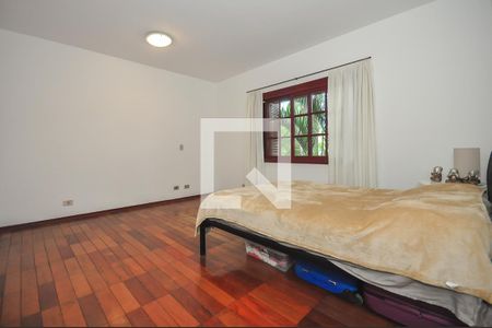 Casa à venda com 400m², 4 quartos e 3 vagas Casa à venda com 400m², 4 quartos e 3 vagasSuíte 3