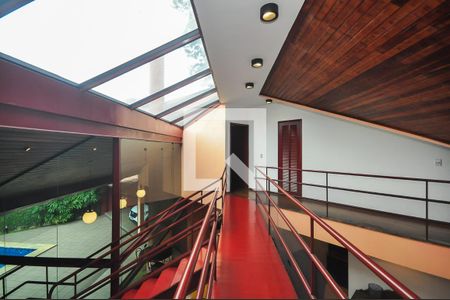 Corredor de casa à venda com 4 quartos, 400m² em Morumbi, São Paulo