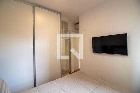 Quarto 2 de apartamento para alugar com 2 quartos, 46m² em Campo Belo, São Paulo