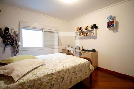 Casa à venda com 482m², 4 quartos e 5 vagas Casa à venda com 482m², 4 quartos e 5 vagasSuíte 2