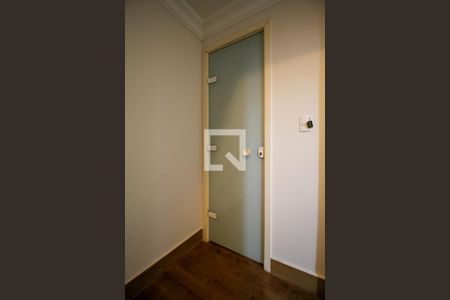 Casa à venda com 482m², 4 quartos e 5 vagas Casa à venda com 482m², 4 quartos e 5 vagasAdega Climatizada