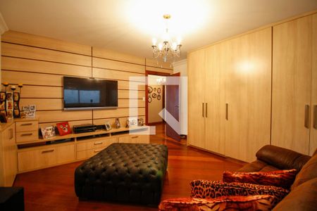 Casa à venda com 482m², 4 quartos e 5 vagas Casa à venda com 482m², 4 quartos e 5 vagasSala de Tv