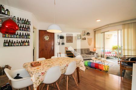 Sala de apartamento para alugar com 3 quartos, 98m² em Pinheiros, São Paulo