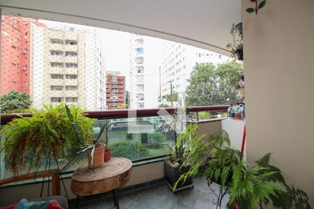 Apartamento para alugar com 98m², 3 quartos e 2 vagasVaranda
