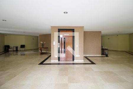 Apartamento para alugar com 98m², 3 quartos e 2 vagasÁrea comum - Hall social