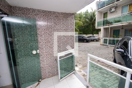 Apartamento à venda com 135m², 3 quartos e 1 vaga Apartamento à venda com 135m², 3 quartos e 1 vagaVaranda
