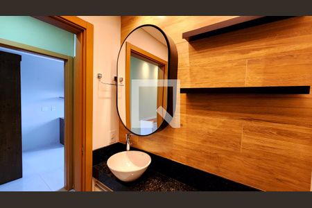 Apartamento para alugar com 58m², 2 quartos e 1 vaga Apartamento para alugar com 58m², 2 quartos e 1 vagaBanheiro