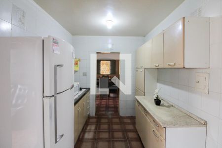 Casa à venda com 70m², 3 quartos e 1 vaga Casa à venda com 70m², 3 quartos e 1 vagaCozinha