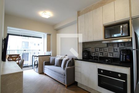 Sala/Cozinha de apartamento para alugar com 1 quarto, 29m² em Indianópolis, São Paulo
