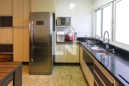 Apartamento à venda com 170m², 3 quartos e sem vagaCozinha