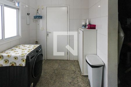 Apartamento à venda com 170m², 3 quartos e sem vagaÁrea de Serviço